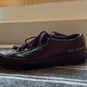 Women’s common projects size 36